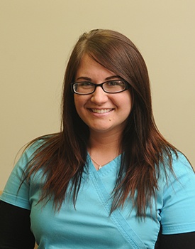 Dental assistant Amanda